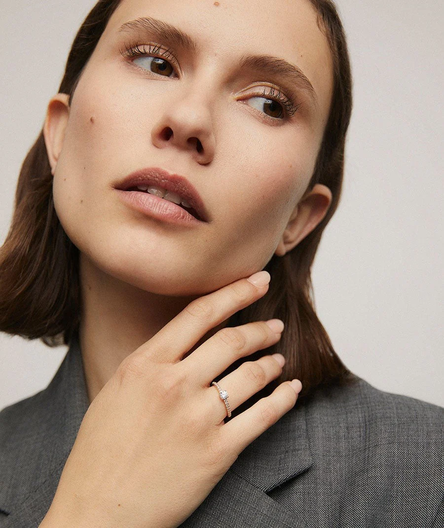 Anillo Victoria con circonitas - Image 3