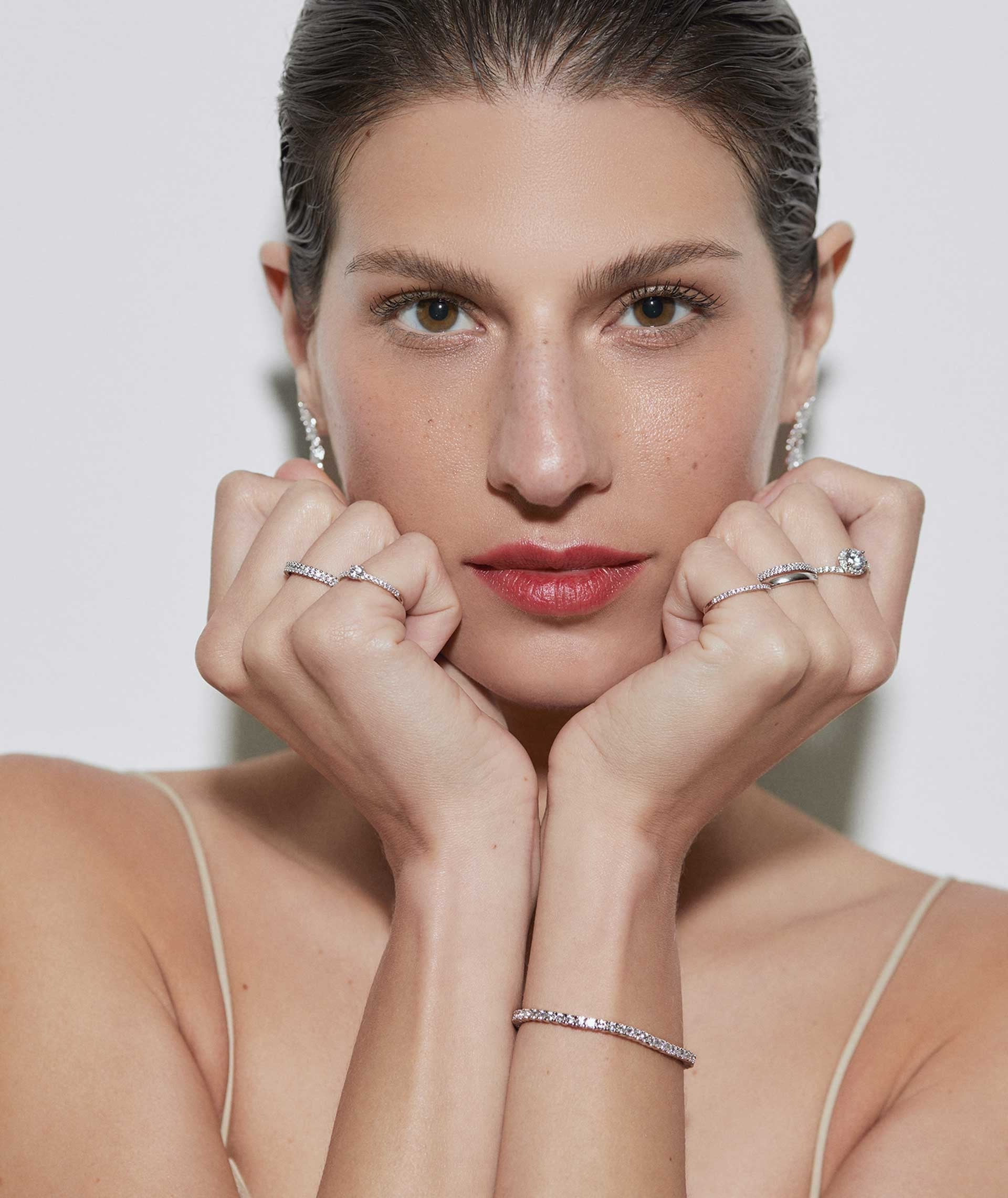 Anillo Victoria con circonitas - Image 3