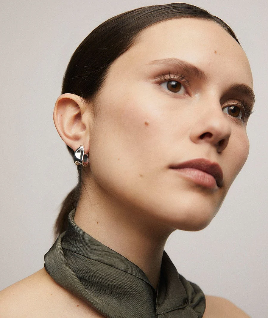 Pendientes Curva aro Irregular - Image 3