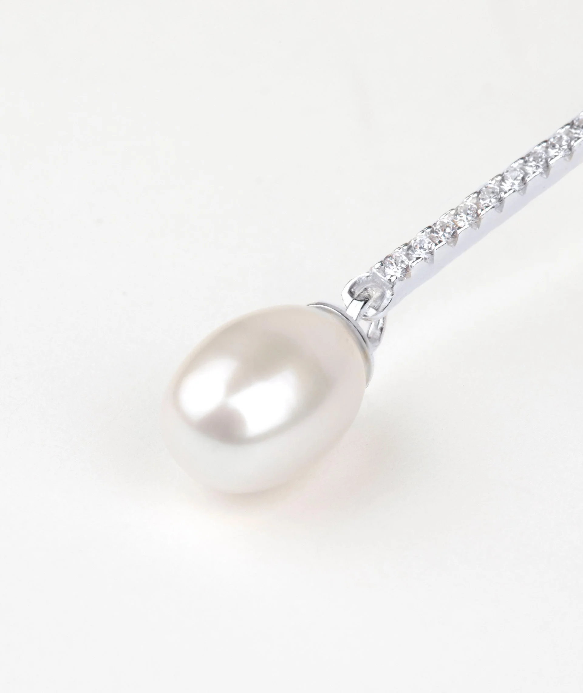 Pendientes largos con perla cultivada - Image 3