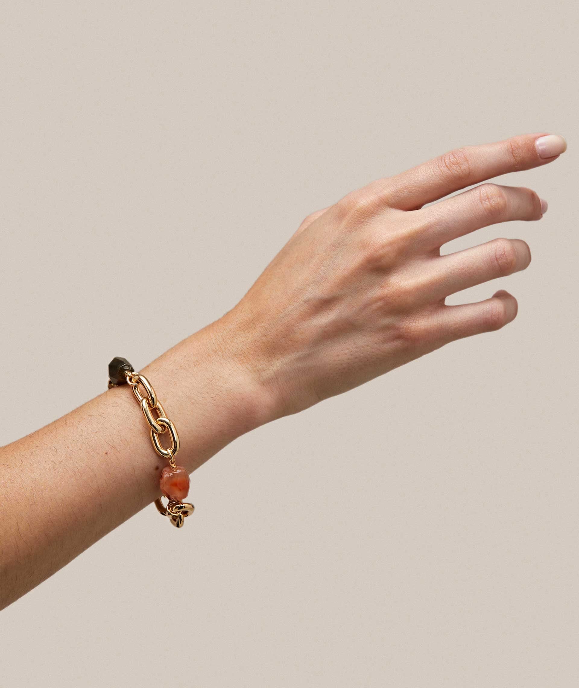 Pulsera Pilar eslabones y piedras naturales - Image 3